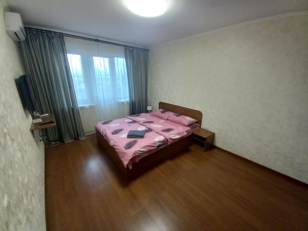 Apartment Darnitca 基輔 外观 照片